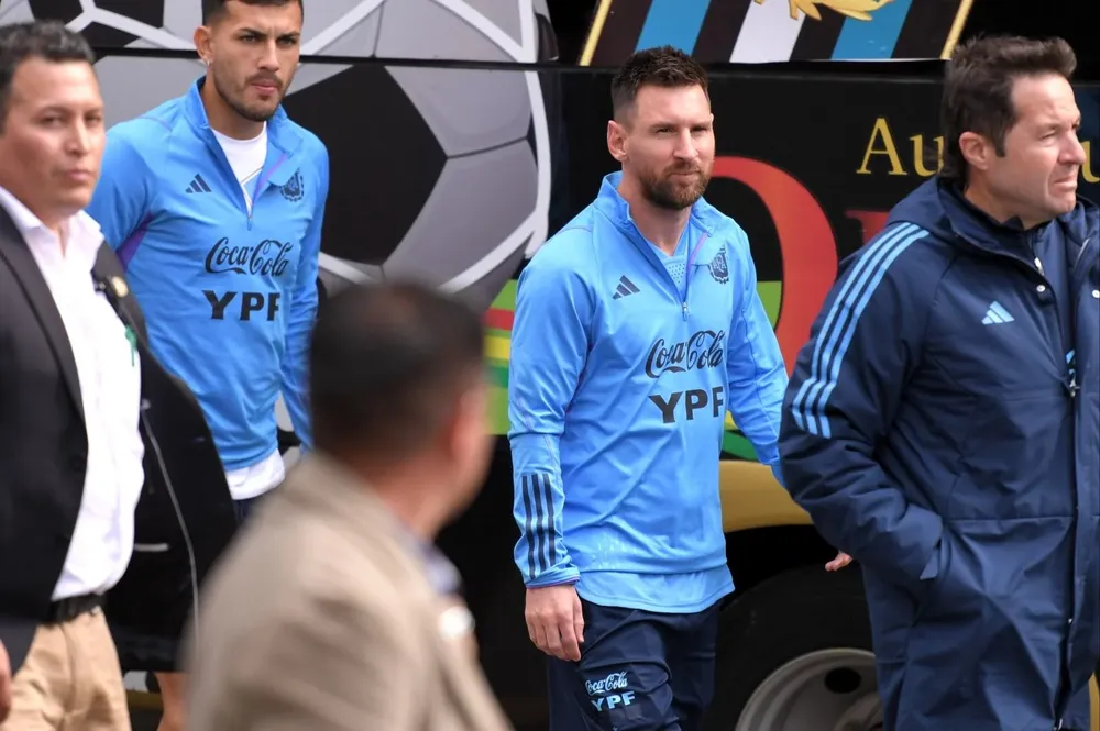 Messi no participó de la última práctica antes de enfrentar a Bolivia
