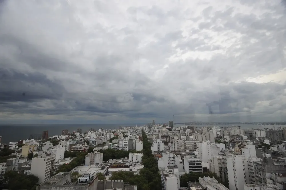 Se espera un día nublado y con posibles lluvias en Montevideo