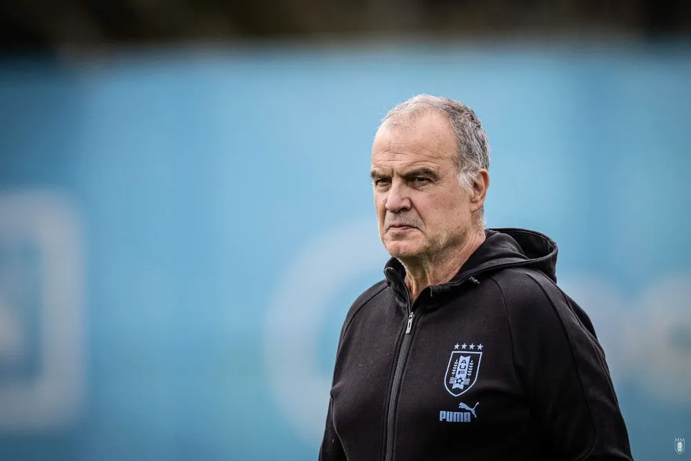Bielsa en el Complejo de la AUF