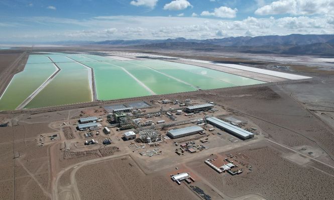 Récords mineros: el auge del litio y el petróleo convive con la realidad económica argentina