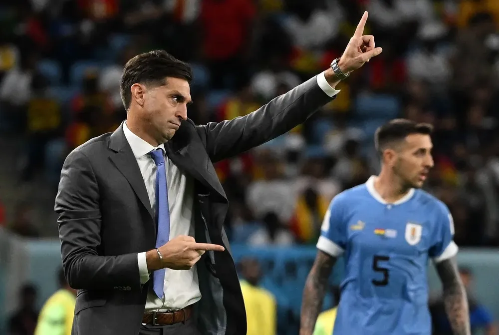 Diego Alonso, DT de Uruguay en Qatar
