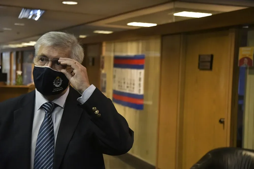 Tabaré Viera expuso sus planes y expectativas ante la llegada de turistas