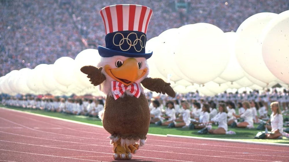 Sam, el águila calva de Los Ángeles 1984, y su mensaje de patriotismo.  