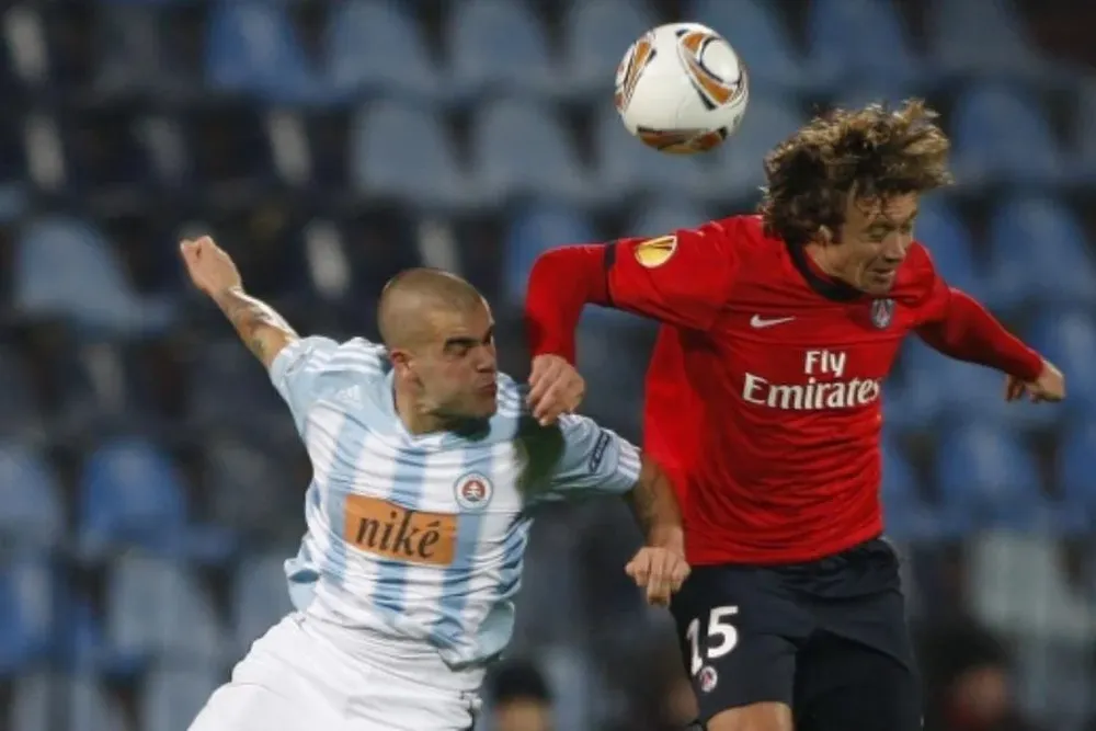 Diego Lugano en PSG
