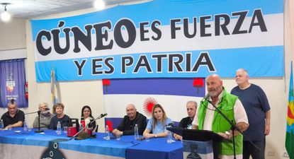 La campaña de Santiago Cúneo, que recién comienza, continuará con recorridas por distintos municipios del conurbano bonaerense.