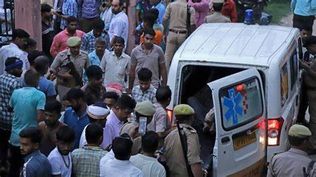 Al  menos 116 muertos por una estampida en un evento religioso en distrito de Hanthras, en India