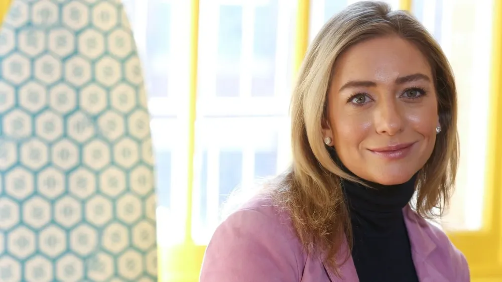 Con su partida de Bumble, Wolfe Heard dijo querer pasar el testigo a una líder y a una mujer que respeto profundamente, refiriéndose a la nueva directora de la compañía, Lidian Jones.