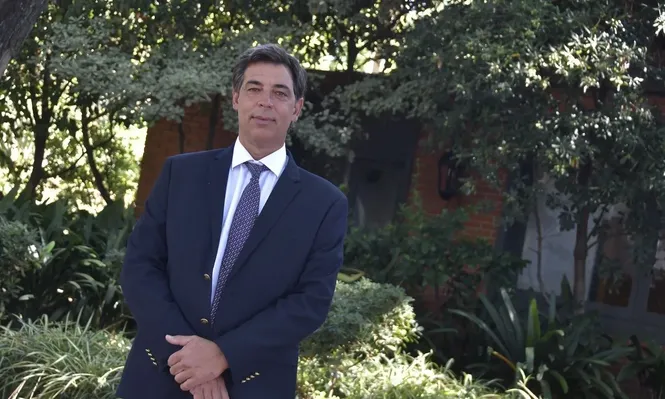 Gonzalo Valdés Requena.