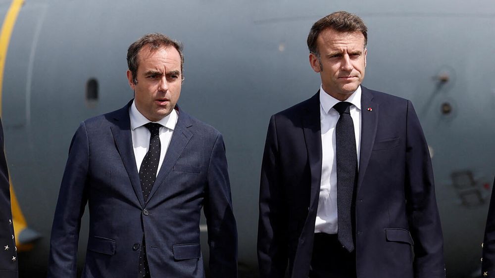 El presidente de Francia, Emmanuel Macron, y el primer ministro Sebastien Lecornu.