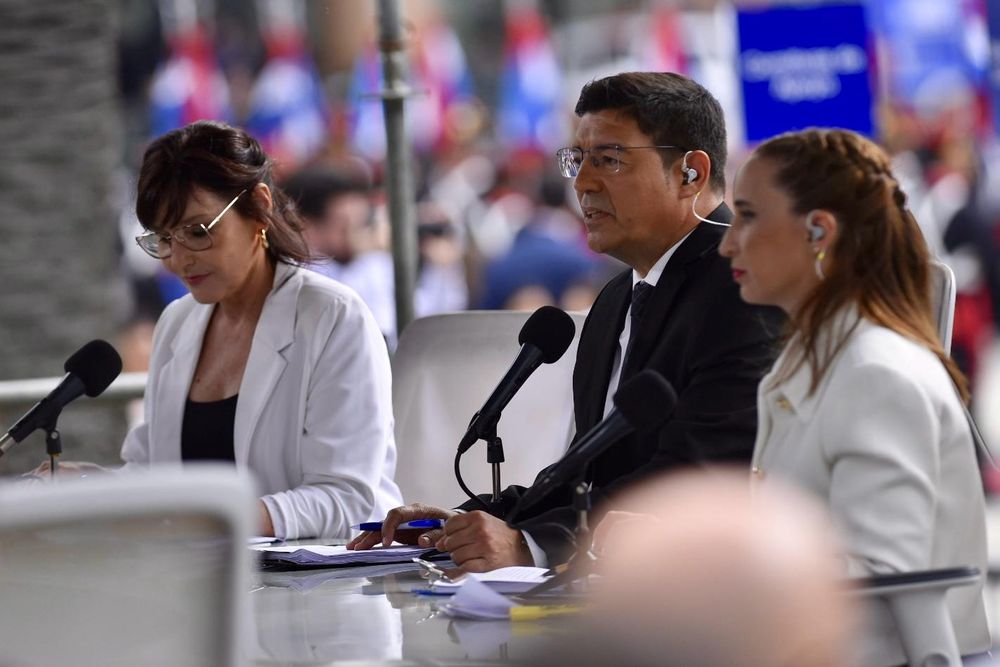 Aldo Silva, Carolina García y Valeria Milman el 1 de marzo de 2025