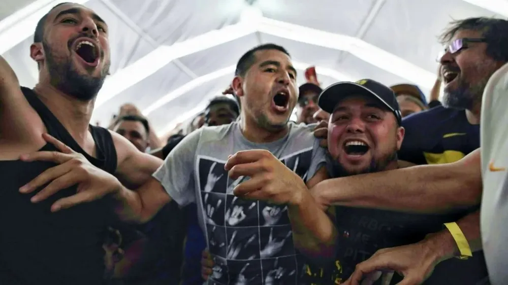 Clara ventaja inicial de Riquelme en las elecciones