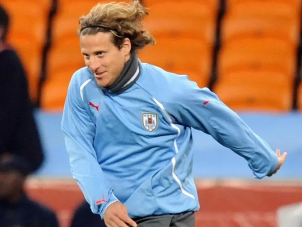 Diego Forlán, entrenando con la selección uruguaya