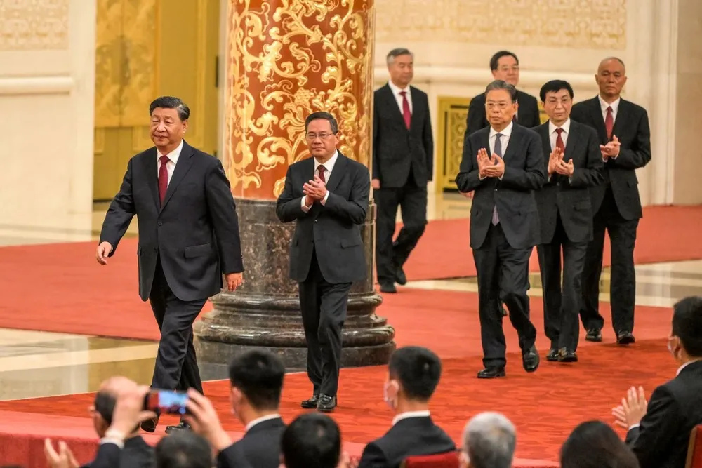 Xi Jinping entrando al congreso del Partido Comunista chino