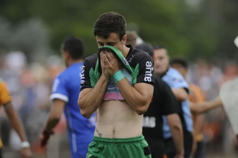 Leodán González expulsó a Juan Marroco al final