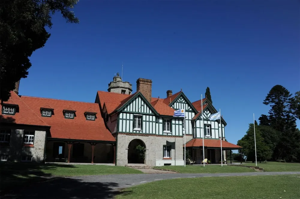 La estancia de Anchorena está ubicada en Colonia