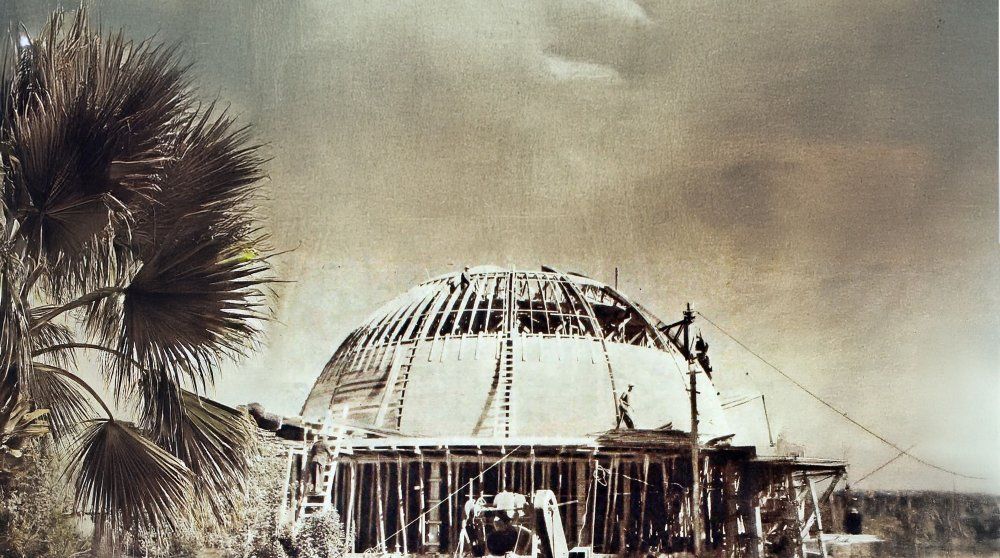 El Planetario de Montevideo durante su construcción