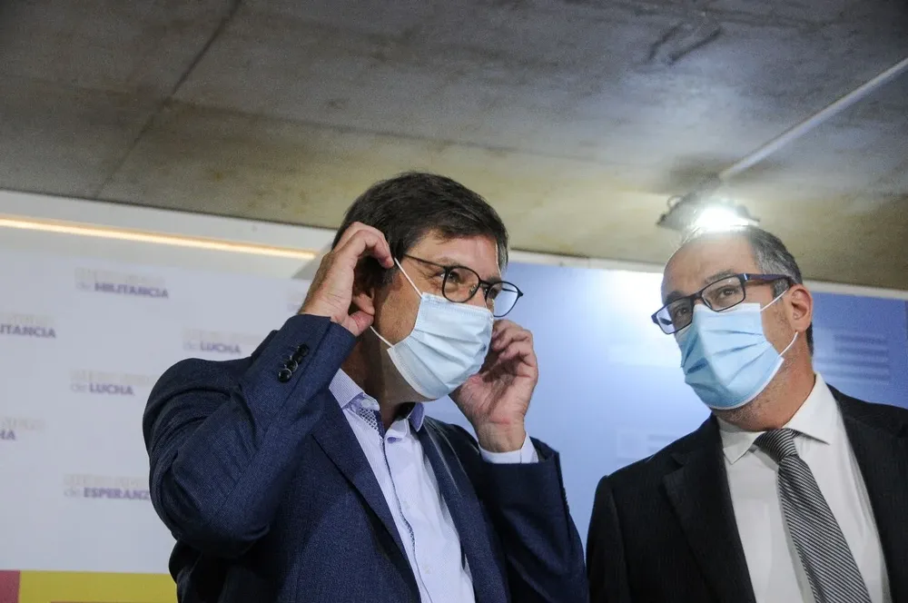 Javier Miranda junto al astorista José Carlos Mahía