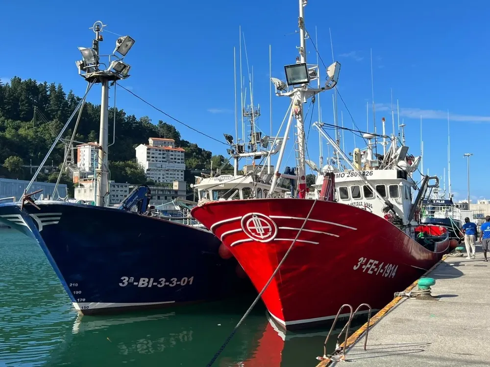 Barcos pesqueros en el Golfo de Vizcaya