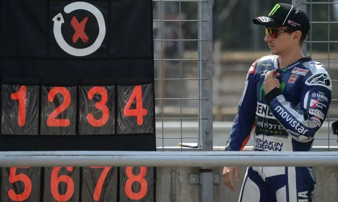 Lorenzo dominó la pole en República Checa