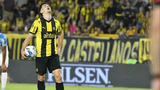 Maxi Silvera antes de su penal