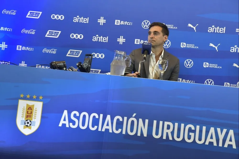 La presentación de Diego Alonso