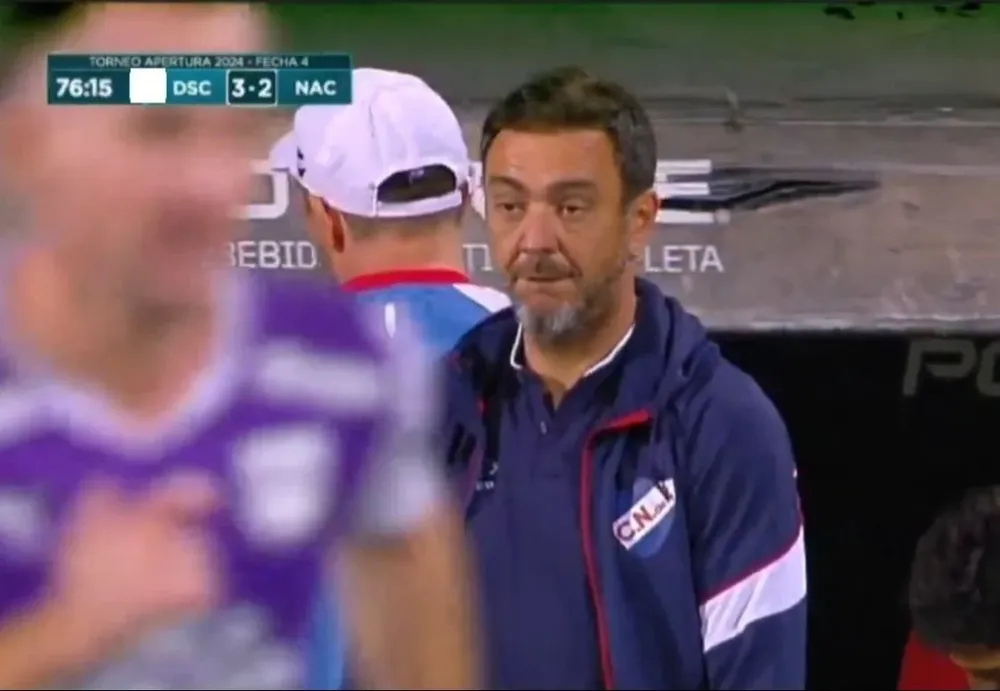 La cara de Recoba por la pregunta de Santander