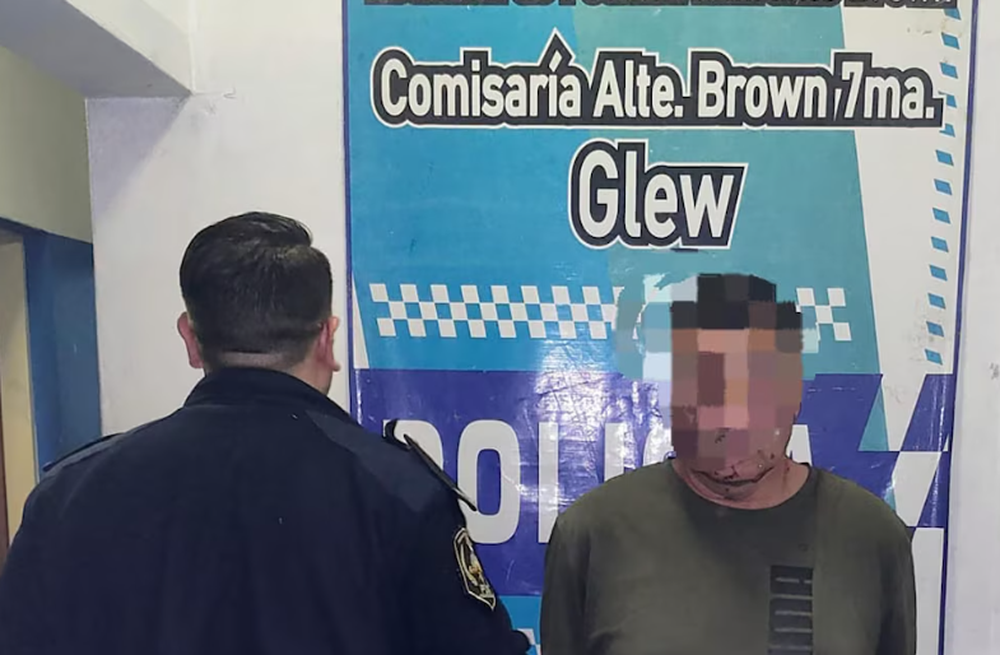 Un fletero fue detenido por el asesinato a puñaladas de un colectivero en Glew