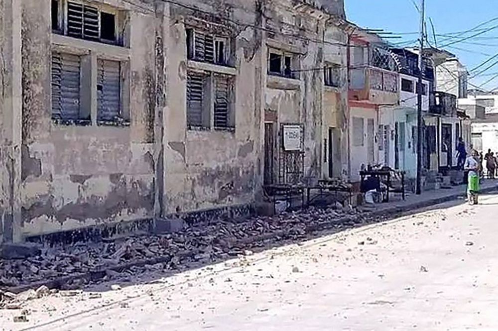Así quedó un edificio luego de los terremotos que se sintieron en Cuba