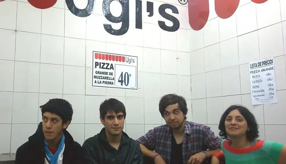 Julen y la Gente Sola editó su primer disco en noviembre