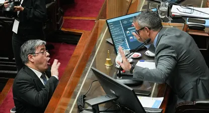 En un clima tenso y medio de la campaña electoral comienza el debate por el presupuesto 2026