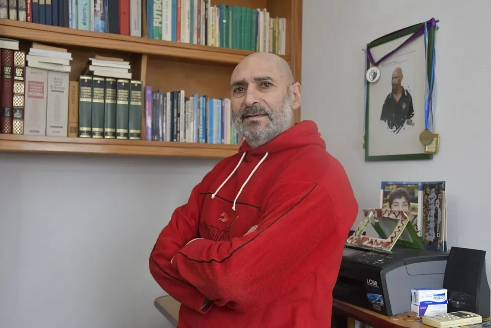 Rosario Martínez, en su casa en Santa Lucía