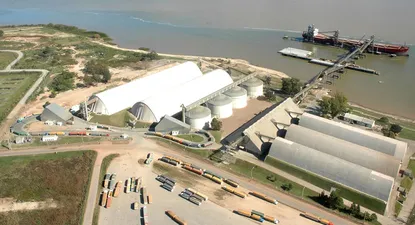 Paraguayos interesados en invertir en puertos uruguayos