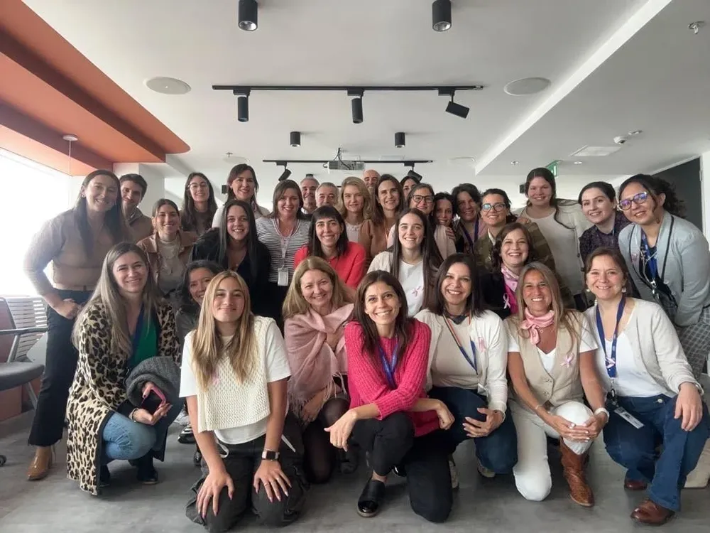 Actividad por el cáncer de mama en Roche