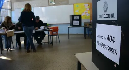 ¿Qué facilidad deben otorgar las empresas para que sus trabajadores vayan a votar?