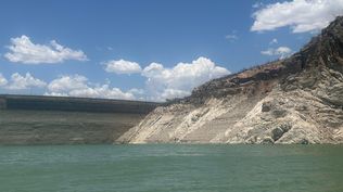 Los niveles de agua en el lago Toronto, un embalse en el norte de México, están críticamente bajos, dicen los informes.