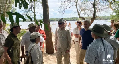 Inaguración de la Base Operativa de las islas argentinas del Río Uruguay