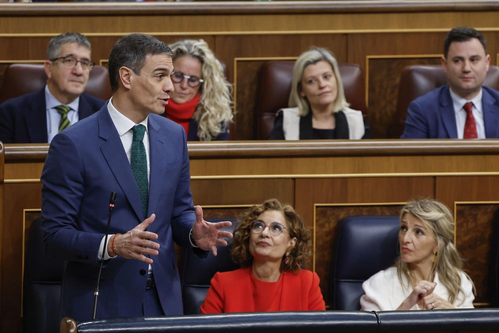 Pedro Sánchez en la sesión de control al Gobierno en el Congreso. EFE