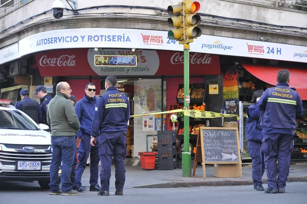 La policía recibió múltiples llamados sobre la hora 15:30