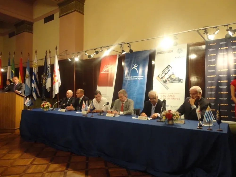 Se lanzó un nuevo sudamericano en la sede del ACU.