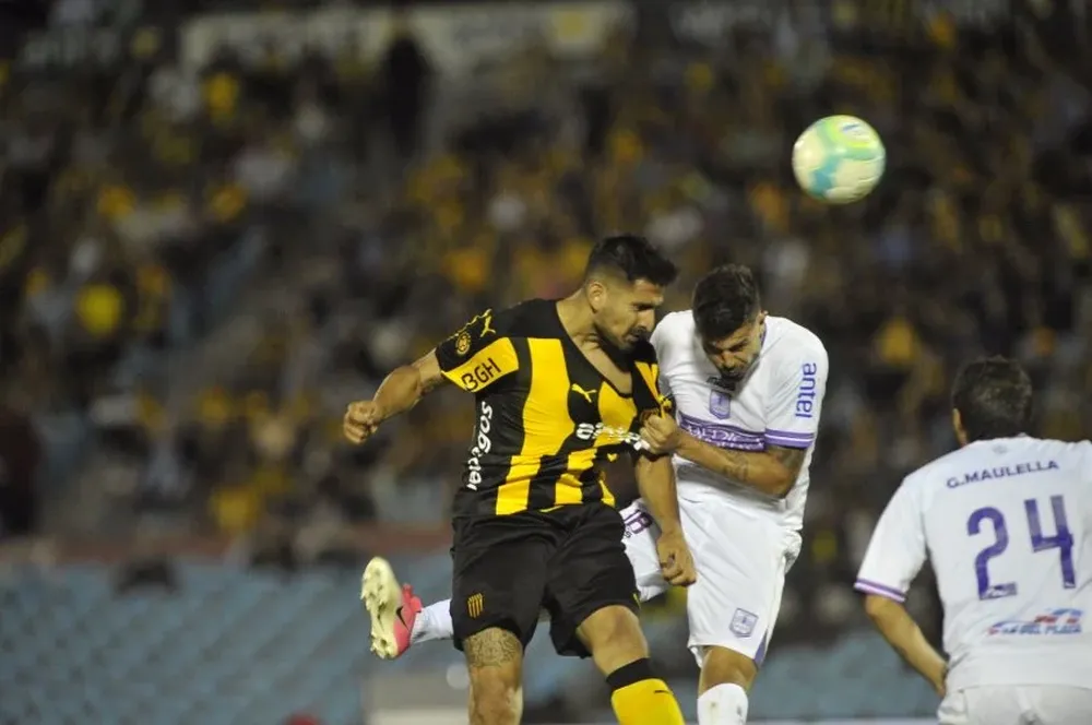 Lucas Viatri y Santiago Carrera