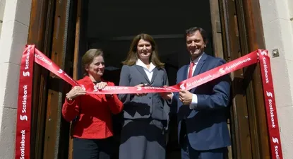 Scotiabank comenzó a operar y analiza compra del Discount