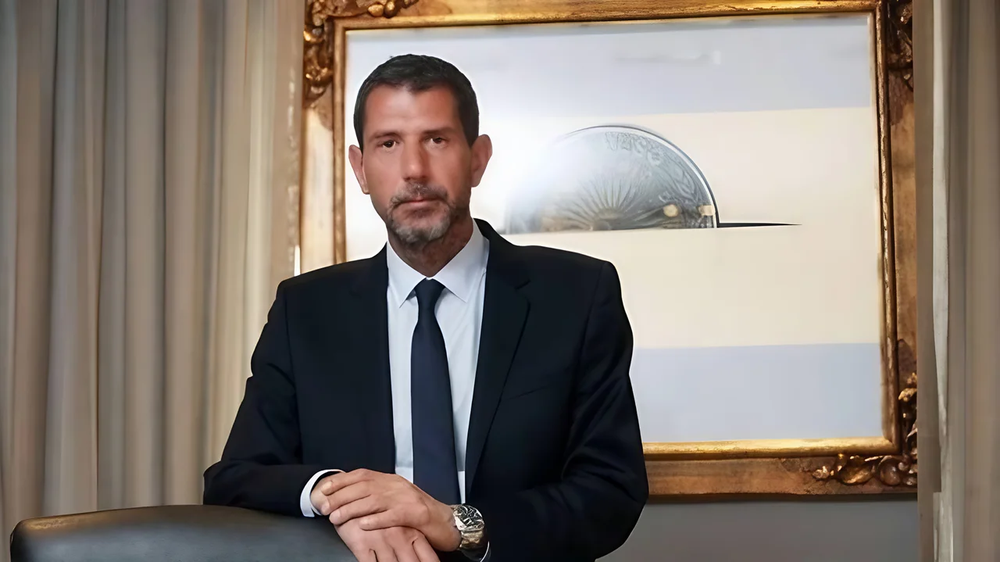 Pierrini, empresario sin experiencia previa en transporte, deberá manejar un escenario marcado por recortes presupuestarios y reformas en los subsidios.