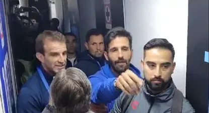 El cruce de Iván Alonso y el Piojo Herrera, y Mathías Cardacio