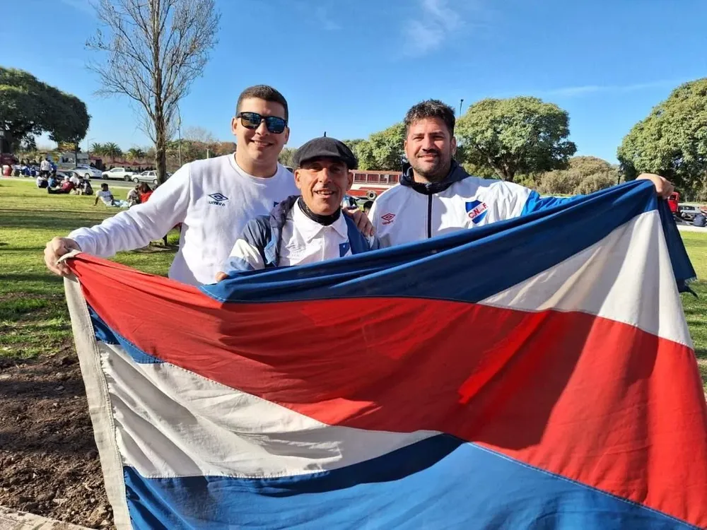 Hinchas de Nacional en Buenos Aires