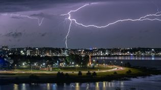 Inumet sumó una alerta naranja y actualizó la amarilla por tormentas fuertes en el norte de Uruguay