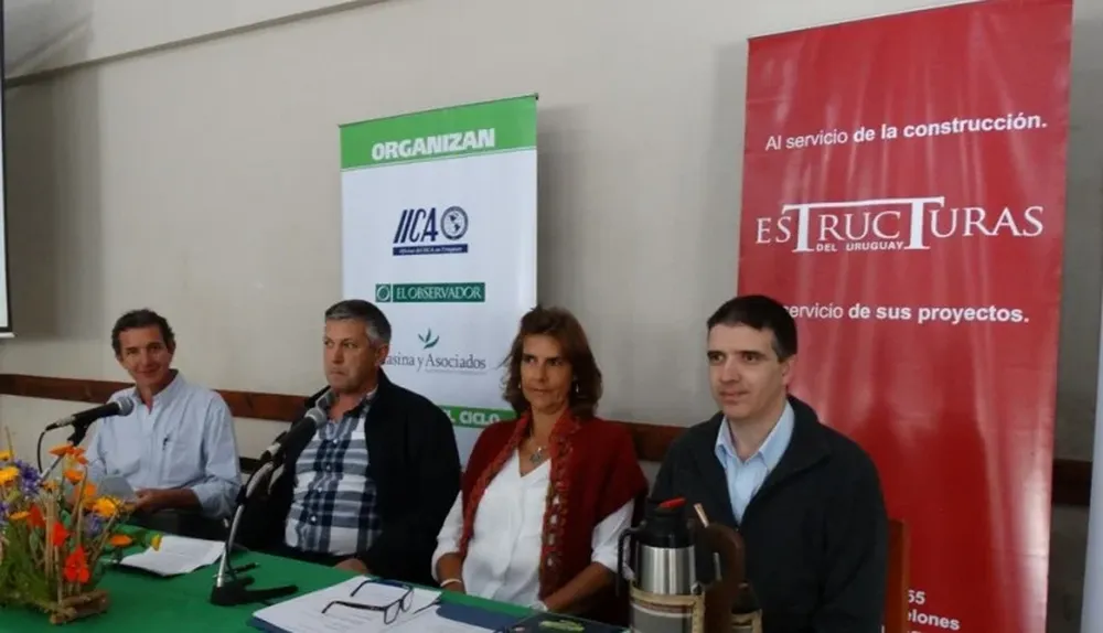 Billy Batro, Marcos Guigou, Rosanna Dellazoppa y Gonzalo Guitiérrez.