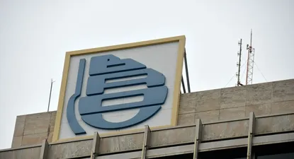 Fachada del Banco República (BROU)