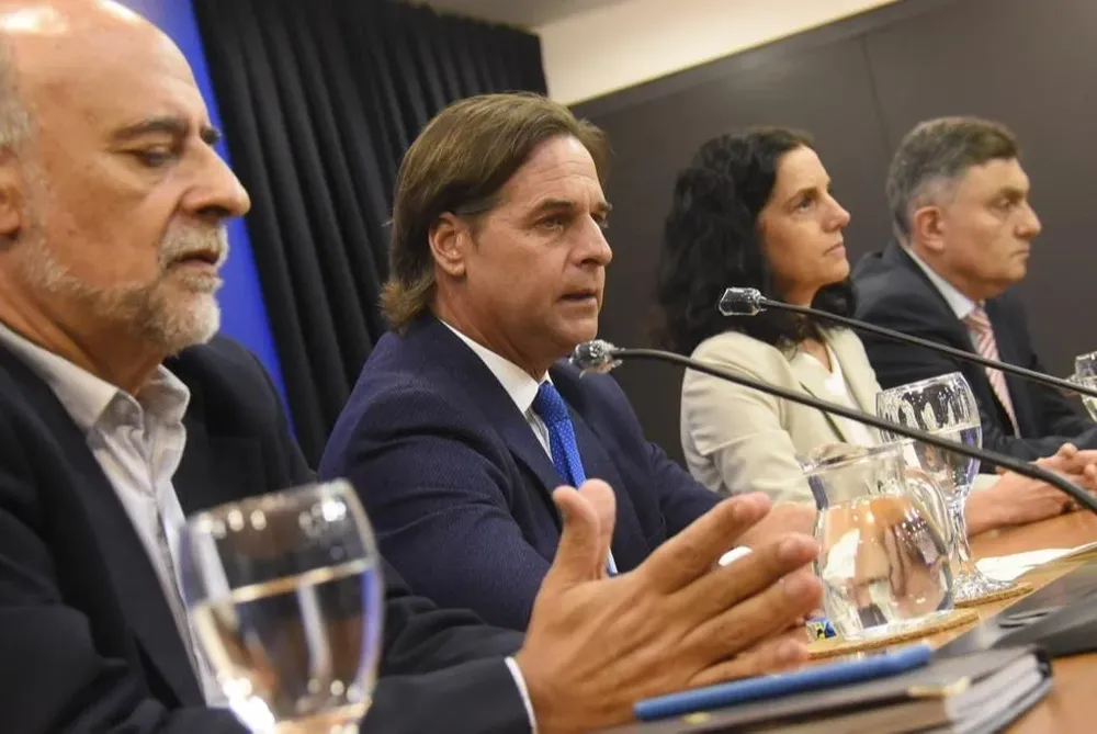 La economistas fueron críticos con los anuncios que realizó el presidente Lacalle Pou y su equipo de gobierno.