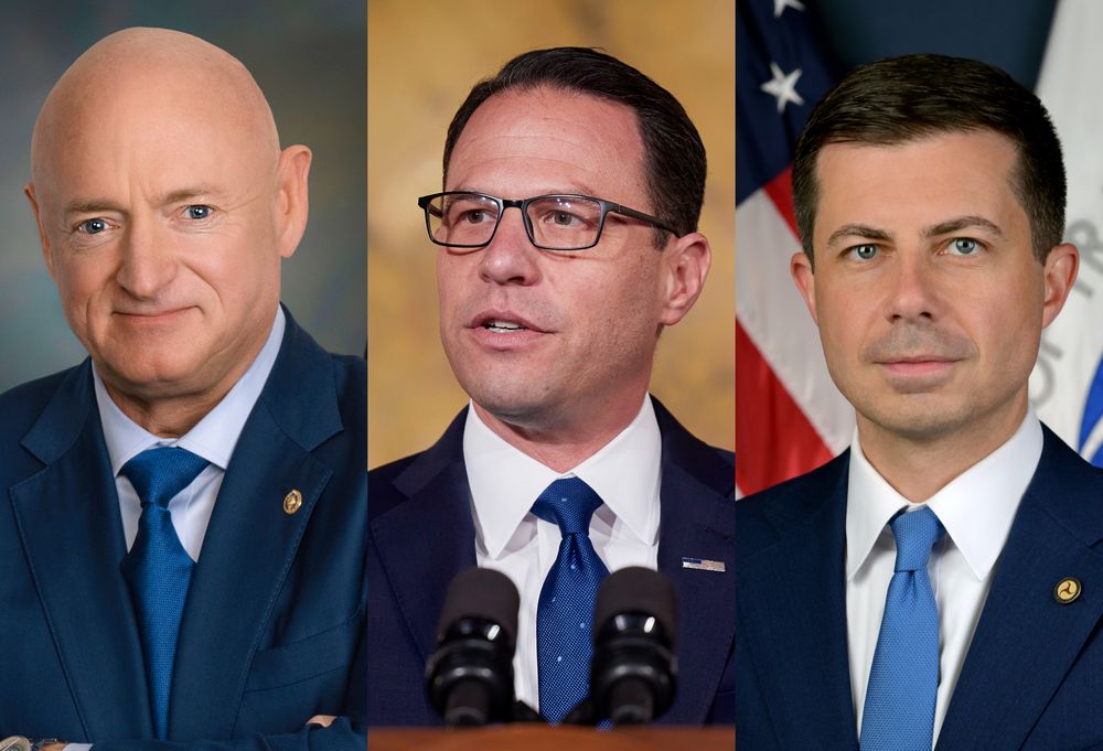 De izquierda a derecha: Mark Kelly, Josh Shapiro, Pete Buttigieg.