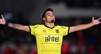 Con goles de Darias y Arezo, Peñarol venció a Boston River en Florida y sigue siendo el dueño del Torneo Apertura